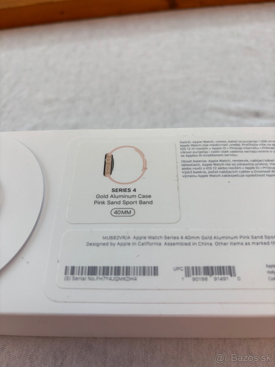 Apple Watch series 4 - 3