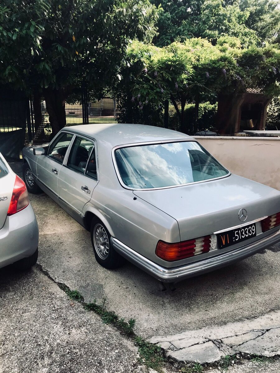 Mercedes-Benz W126 280 - 3