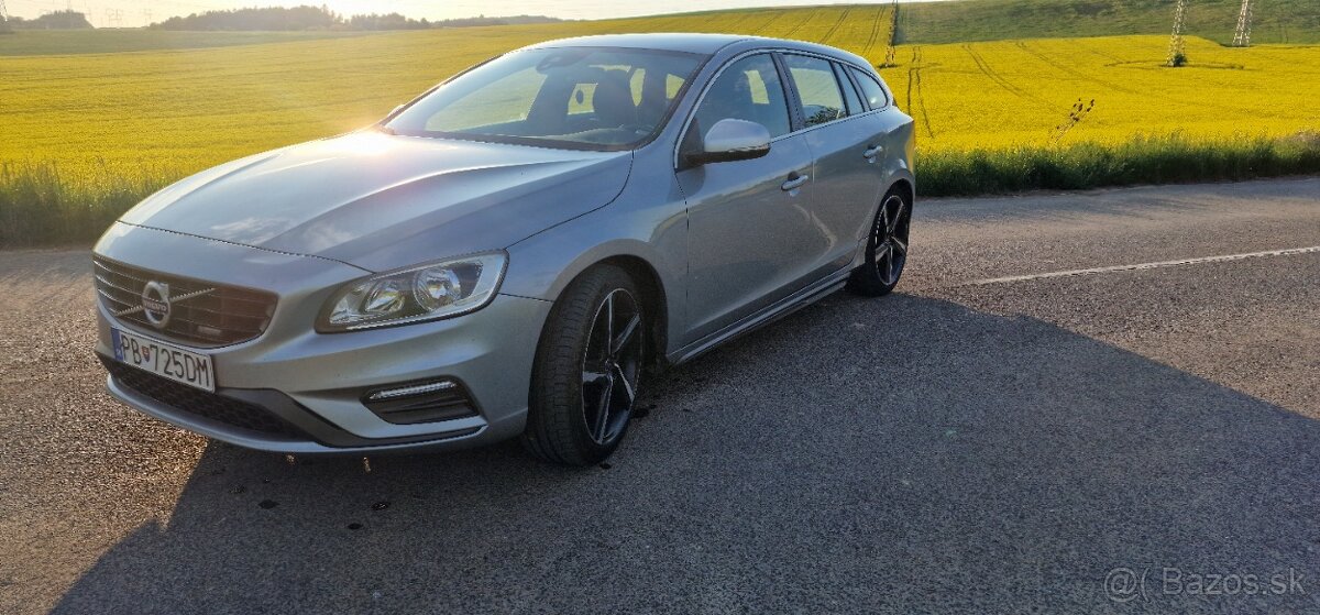 Volvo v60 1.6 r-design