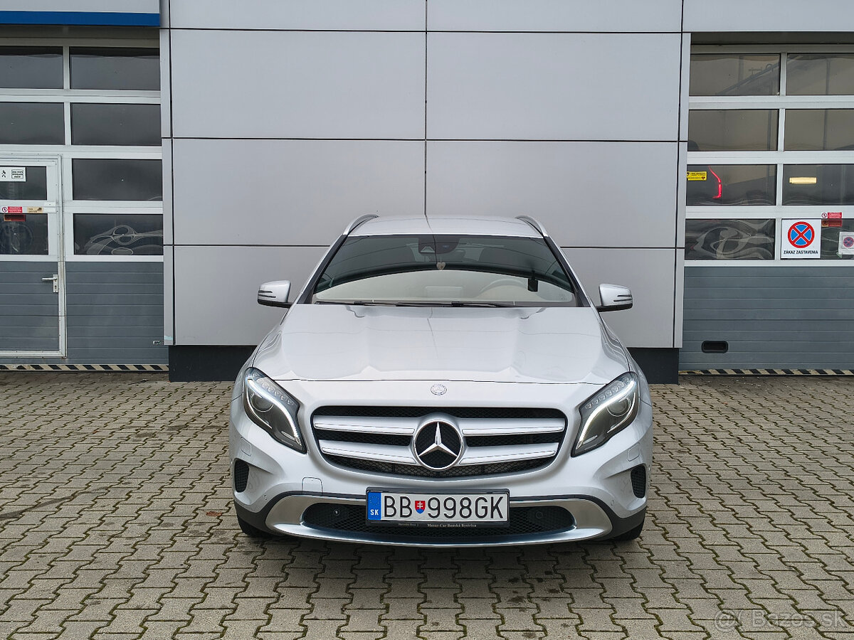Mercedes-Benz GLA 200d 4-Matic - 3