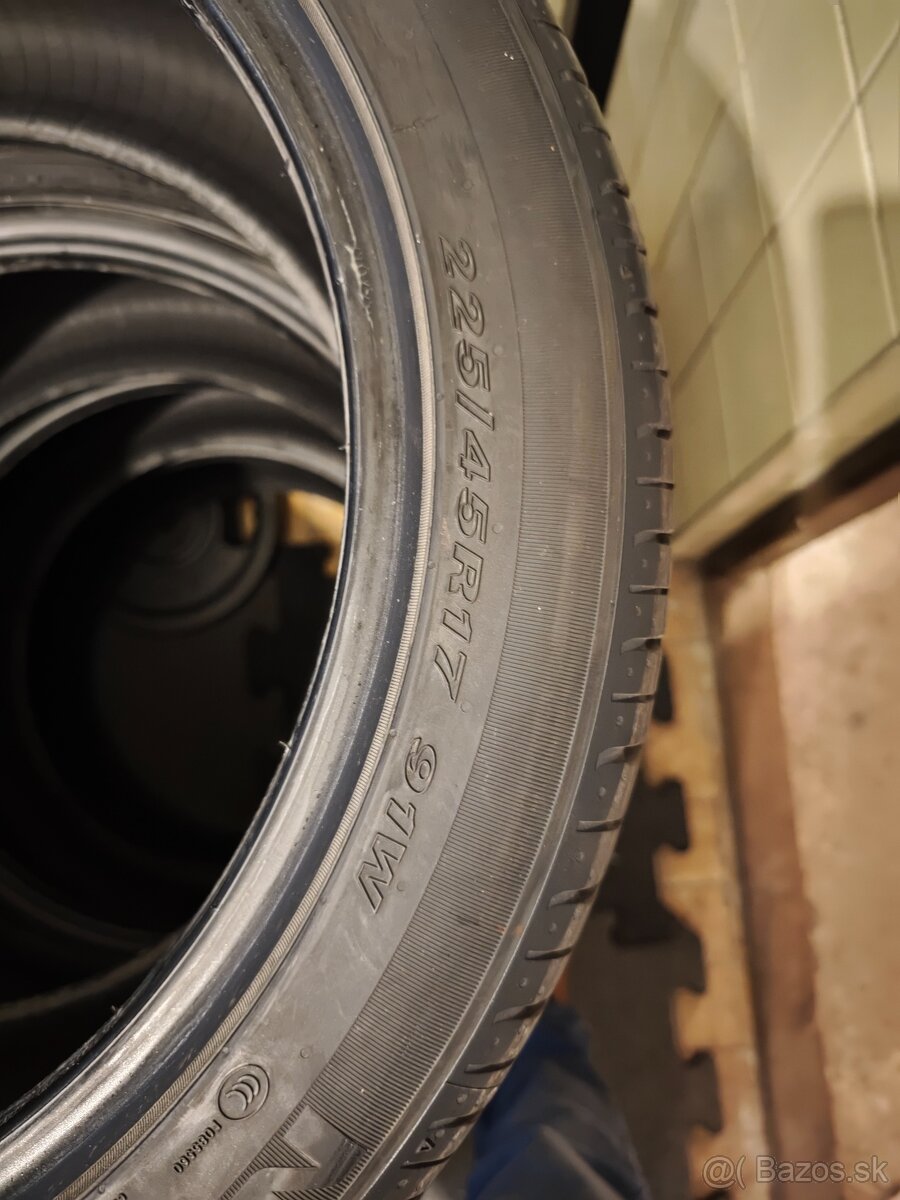 Letne gumy Nexen Nfera sport 225|45 R17 - 3