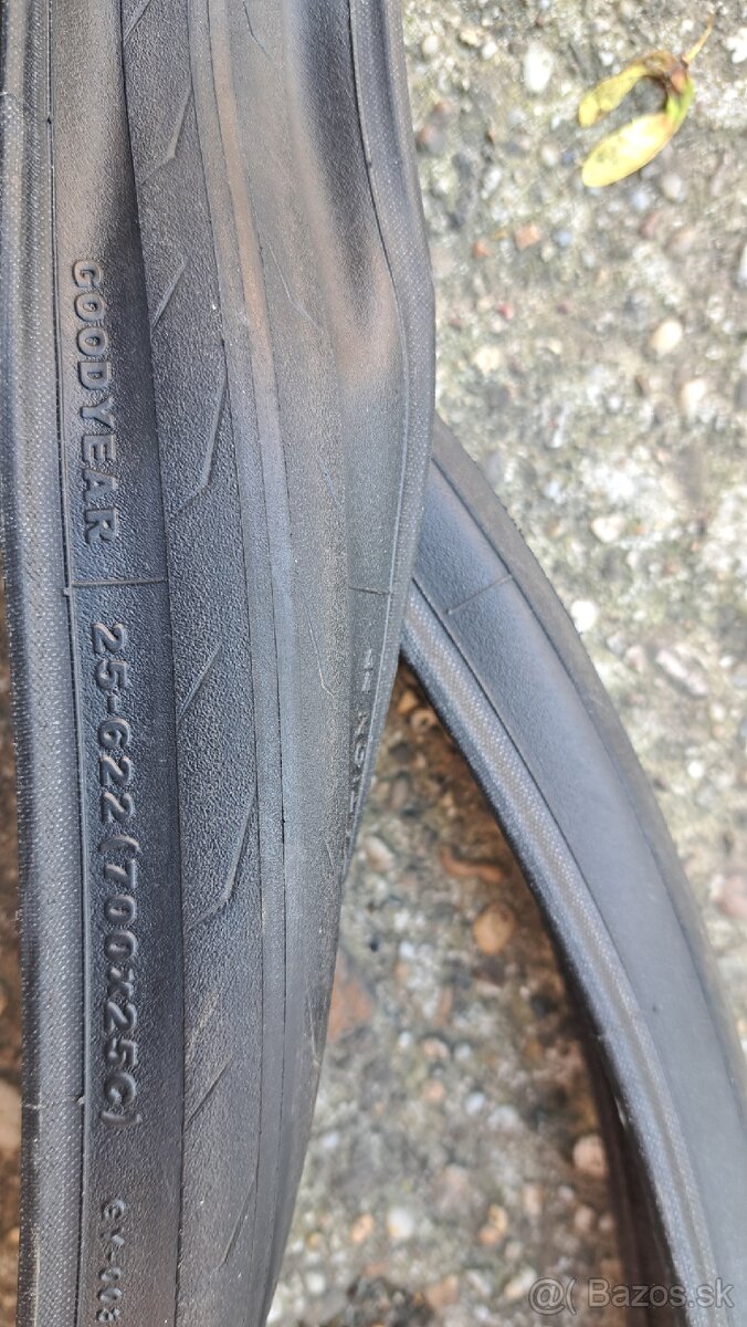 Predám cestné plášte Goodyear Eagle Sport 700x25 - 3