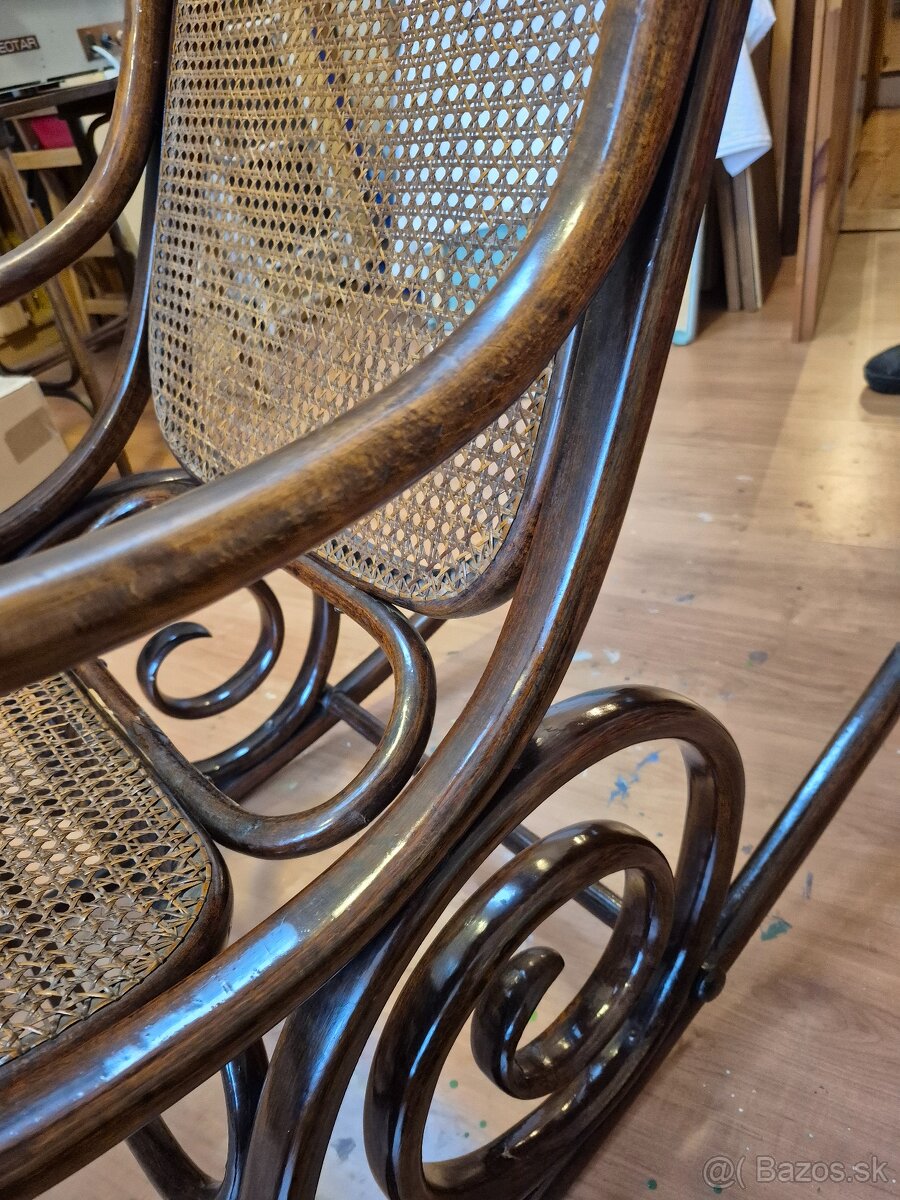 Predám hojdacie kreslo - 3