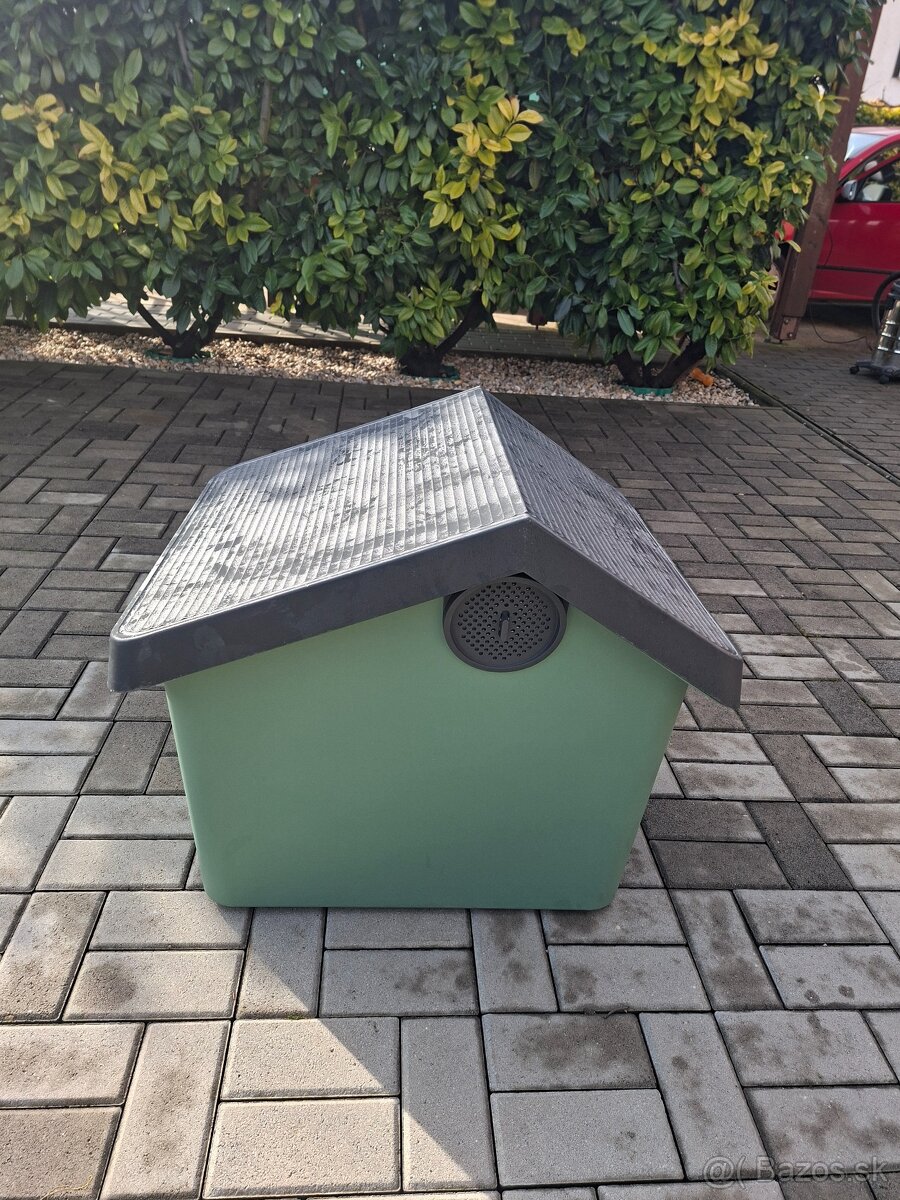 Búda pre psa plastová - 3