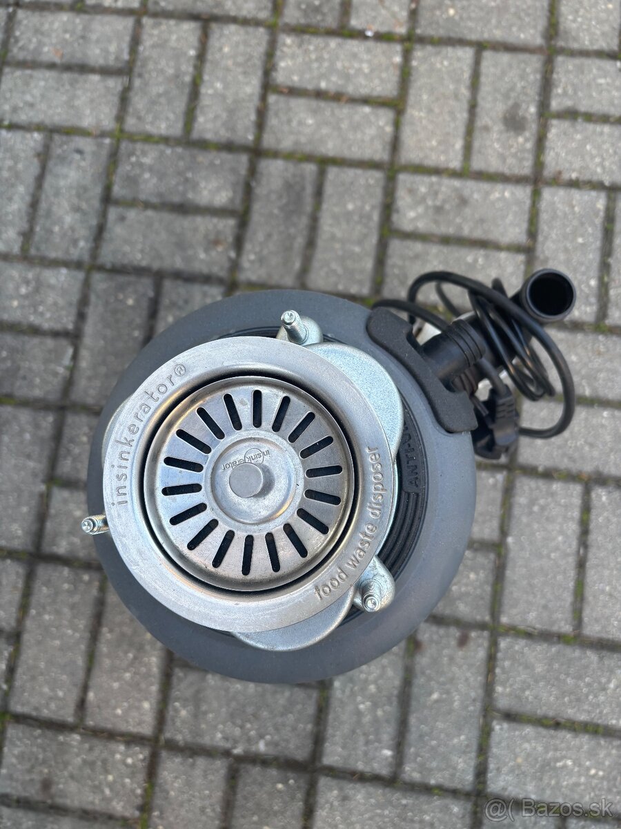 Drticka do kuchynského drezu - 3