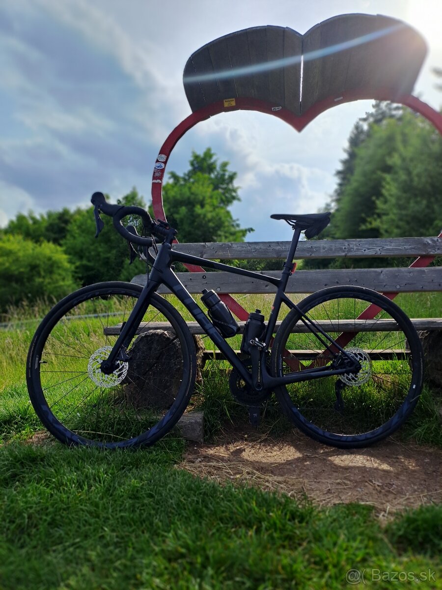 Cestny bicykel Cube- karbón - 3