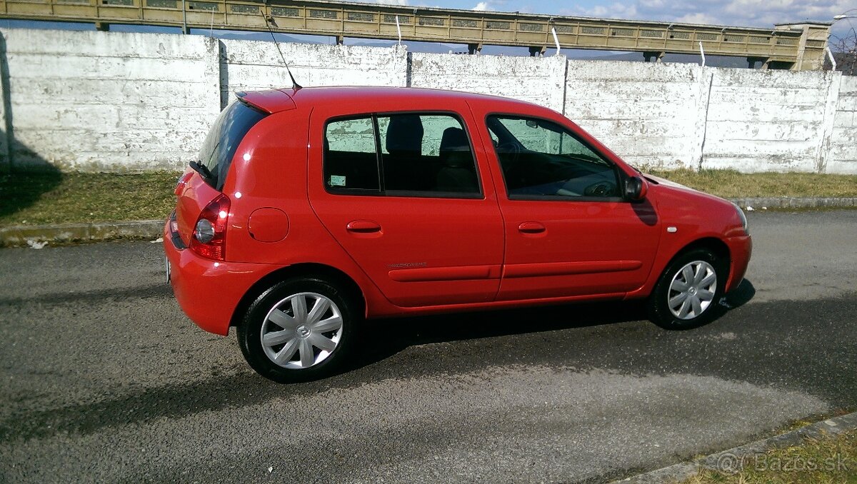 RENAULT CLIO 1,2-43kW, M5 - 3