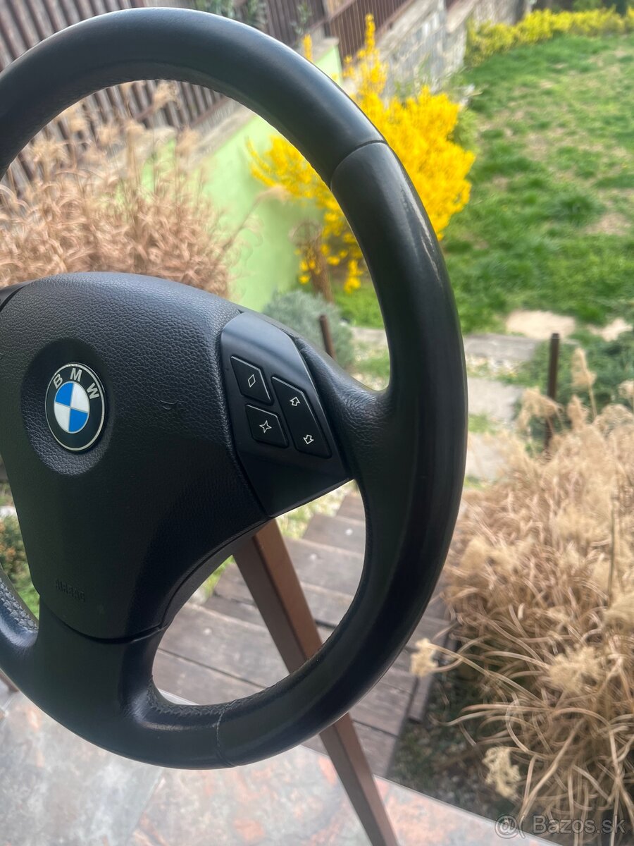 Volant e60/e61 LCI - 3