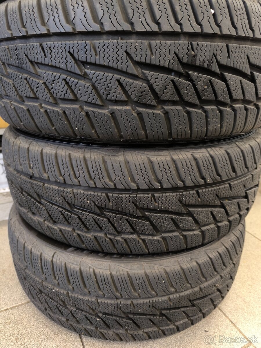 Predám Matador Sibír snow 205/55 R16 - 3