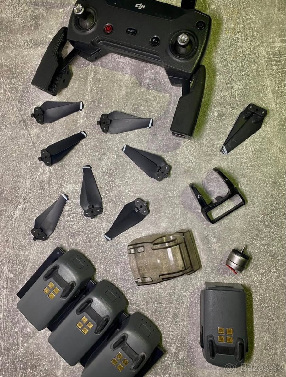 Dron DJI Spark Fly More Combo - 3