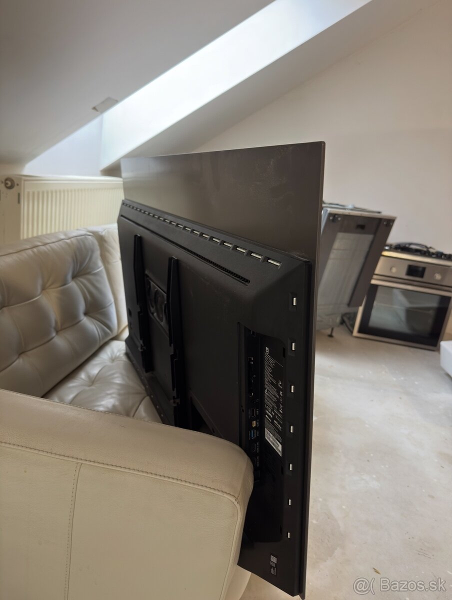 Predám TV Philips 48LED806/12 - 3