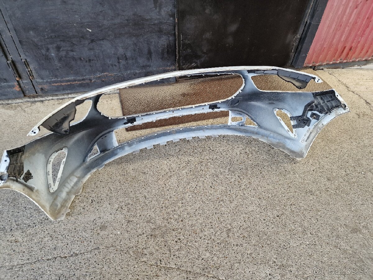 Náraznik predny Mercedes B , W 247 - 3