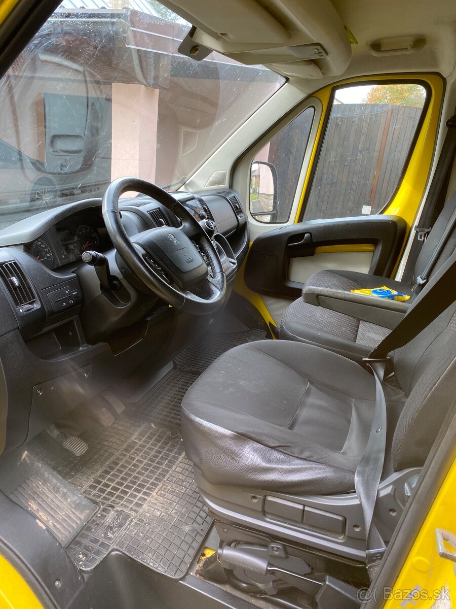 Predám Peugeot boxer 2015 2.2 diesel 96 kW - 3