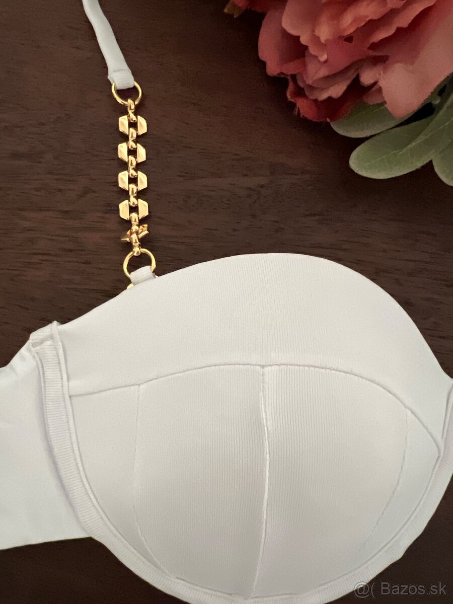 Plavky stali 370€ - 3