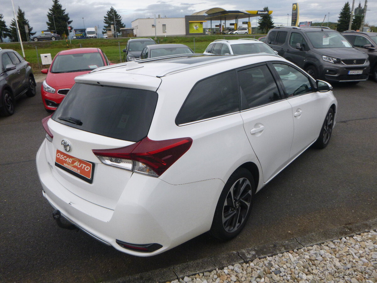 Toyota Auris Combi 1,2T 2017 - 3