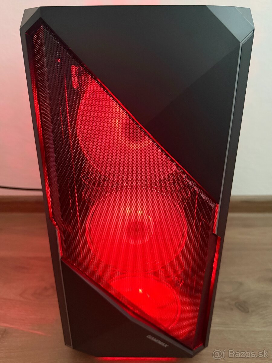 PREDÁM HERNÝ PC - R5 5600X,RTX 3070 8GB,16GB DDR4,SSD+HDD - 3