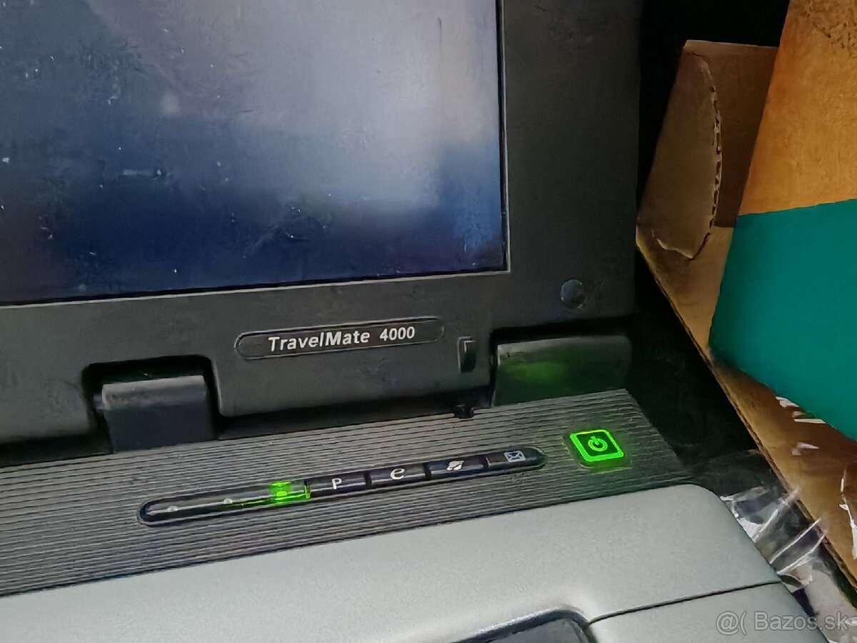 PC Acer TravelMate4000 - 3