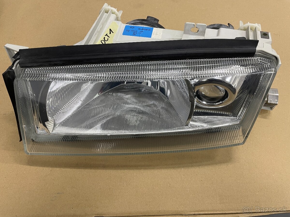 svetlo škoda octavia 1 - 3