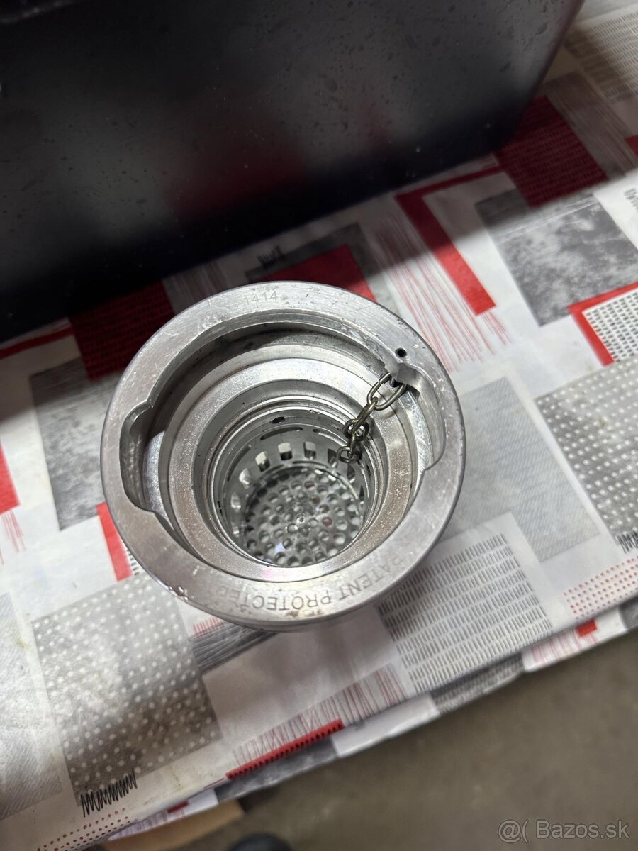 Uzáver proti krádeži paliva TRP - 3