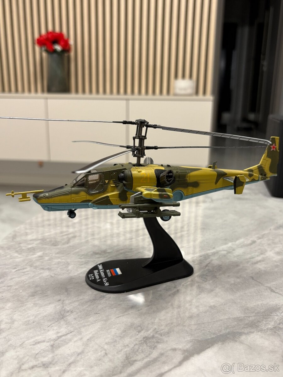 Model vrtulníku Kamov Ka-50 1:72 - 3