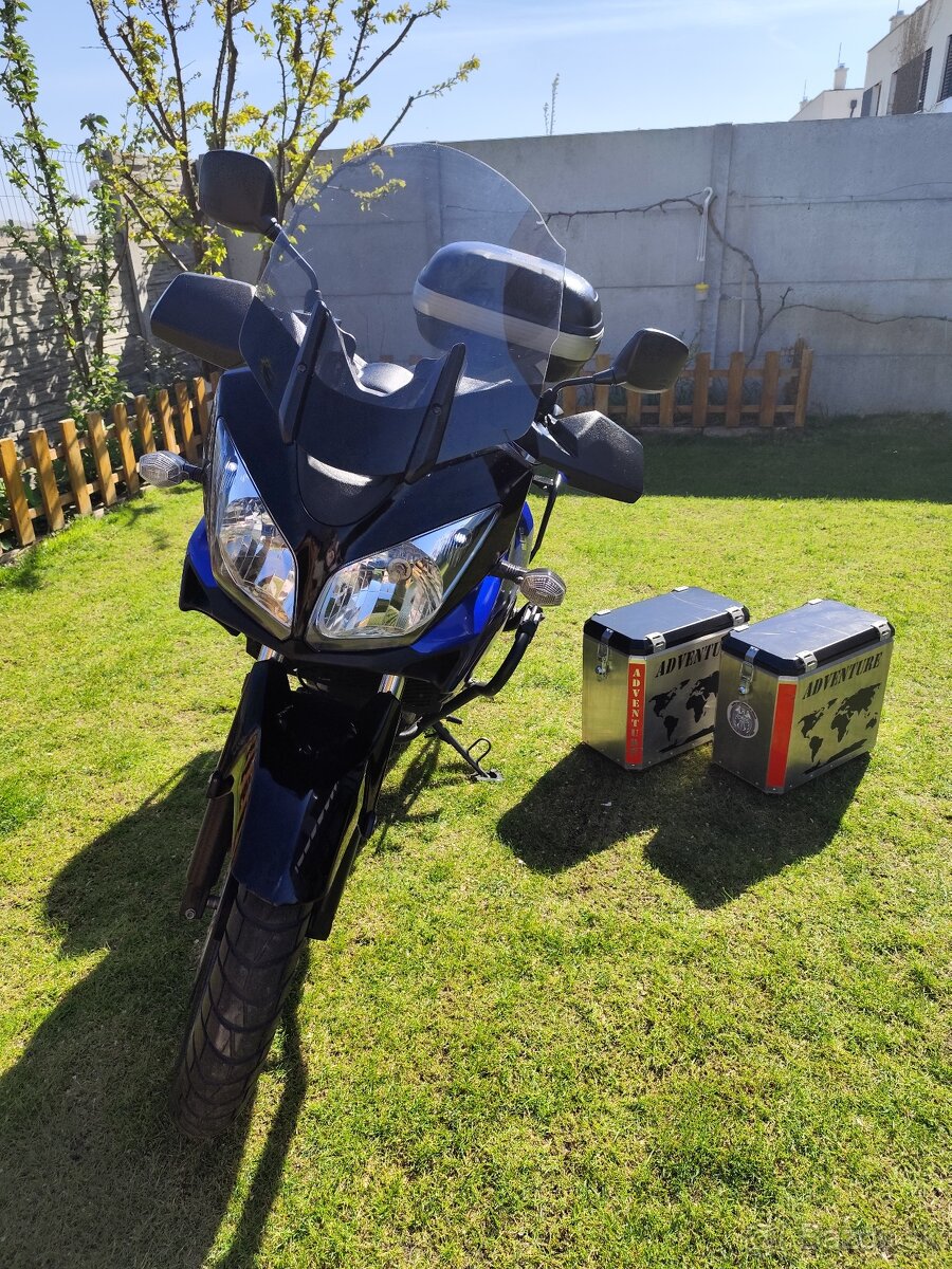 Suzuki V-STROM - 3
