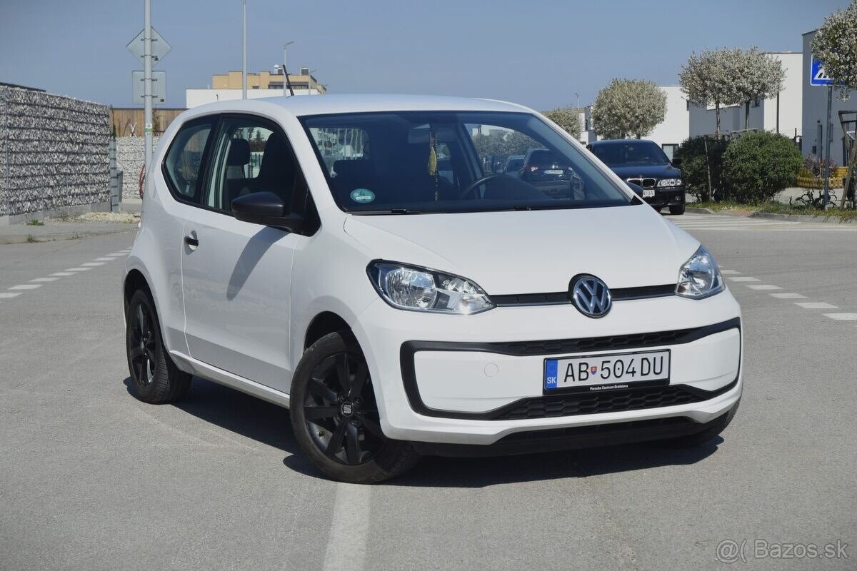 Volkswagen UP - 3