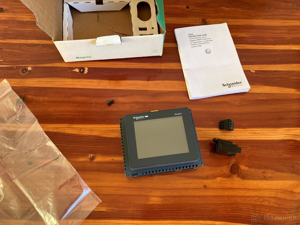 Pokazené HMI Schneider HMISTU655 - 3