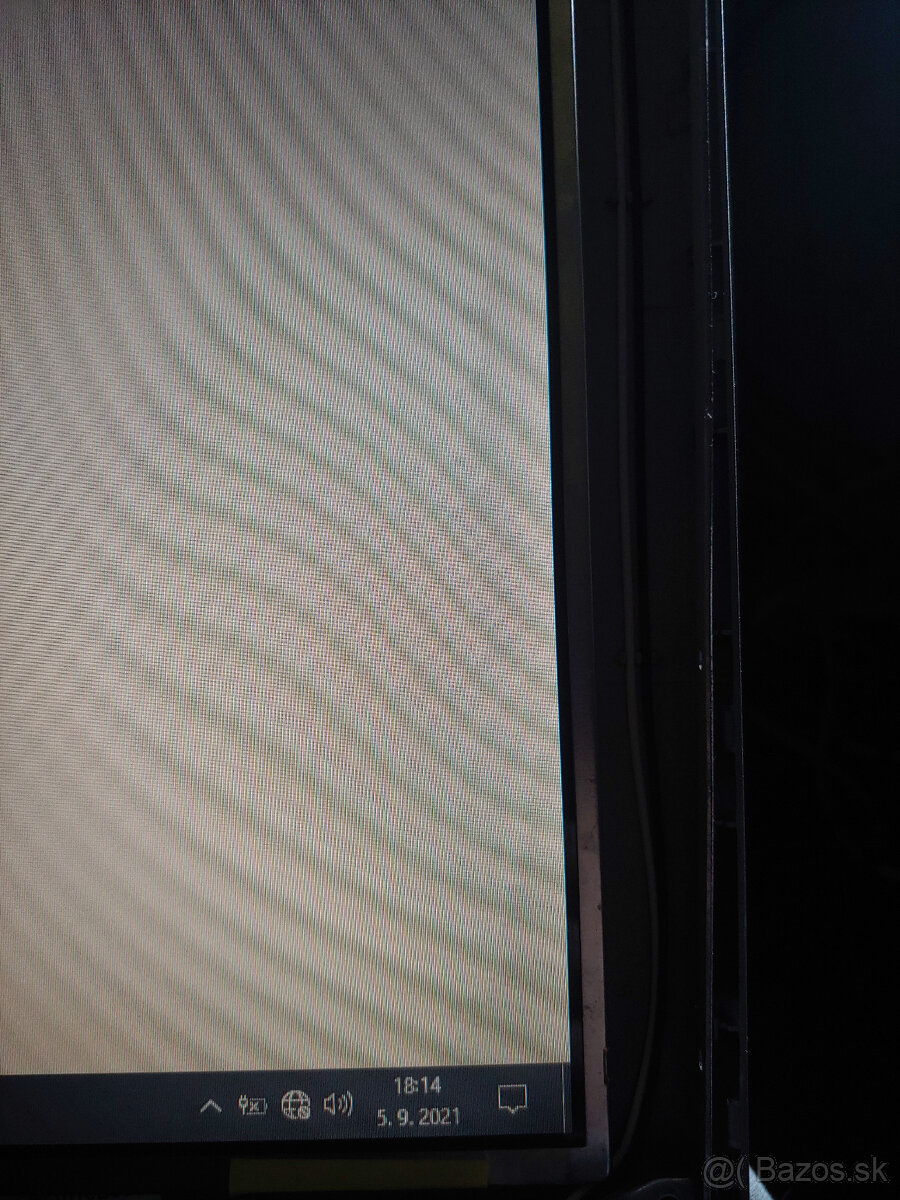 Predám dipleje na laptopy - 3