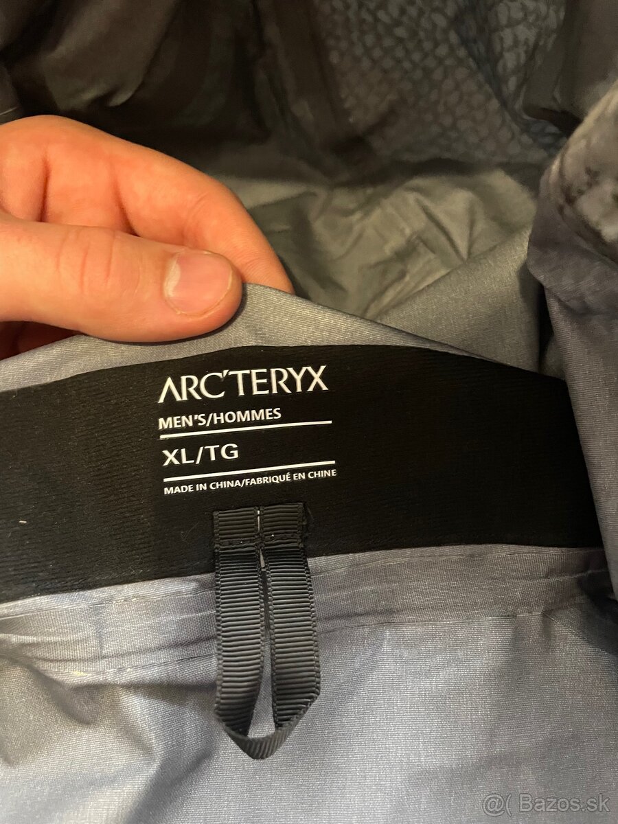 Arc'teryx x Walk Gently Beta SL - 3