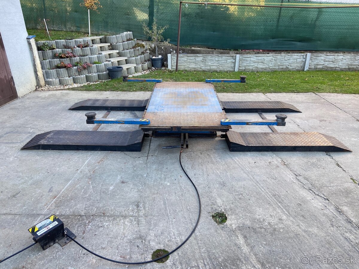 Pneumatický nožnicový zdvihák HOMOLA - 3