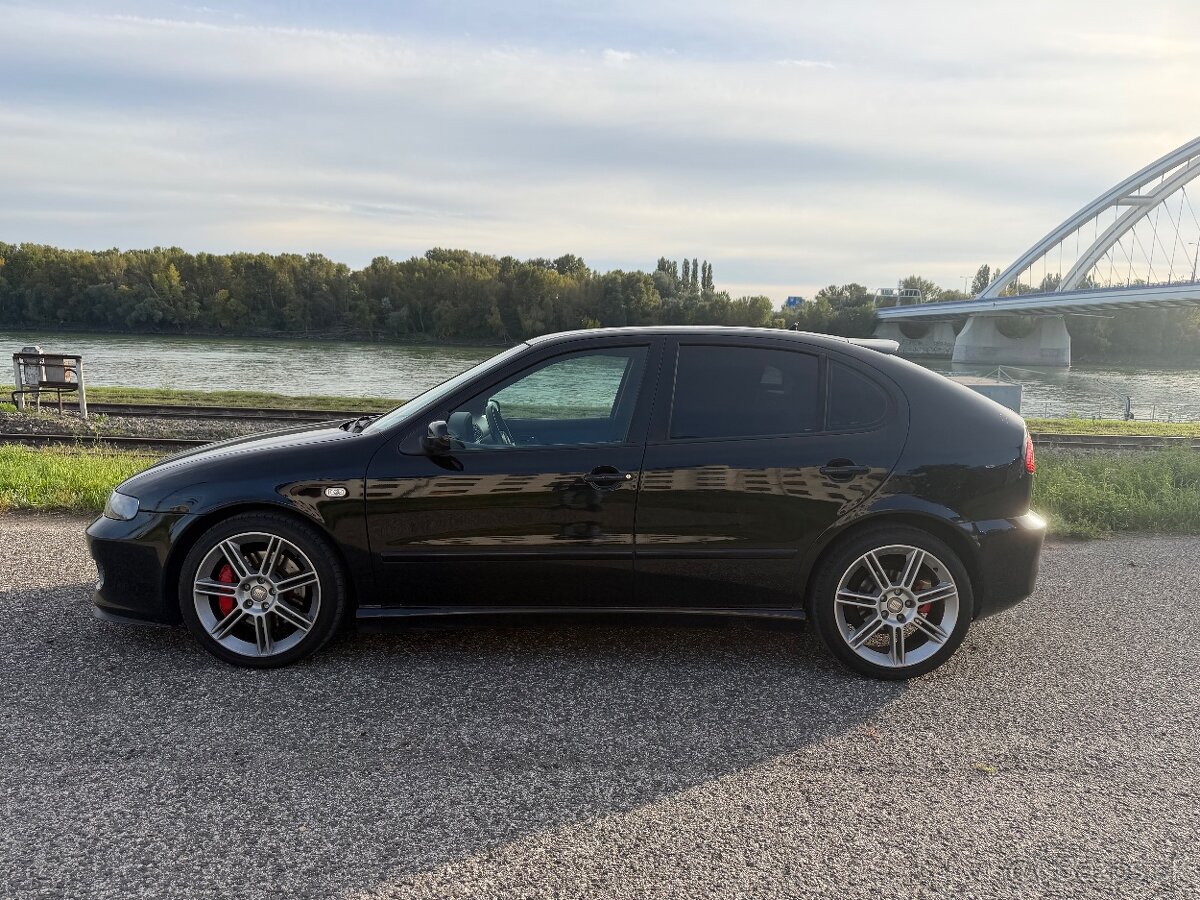 SEAT Leon Cupra R - 3