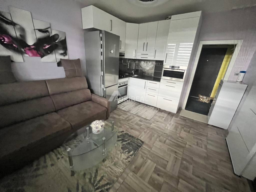 REZERVOVANÉ: 1i byt rekonštr. + zariadenie 38,92 m2; Záhonok - 3