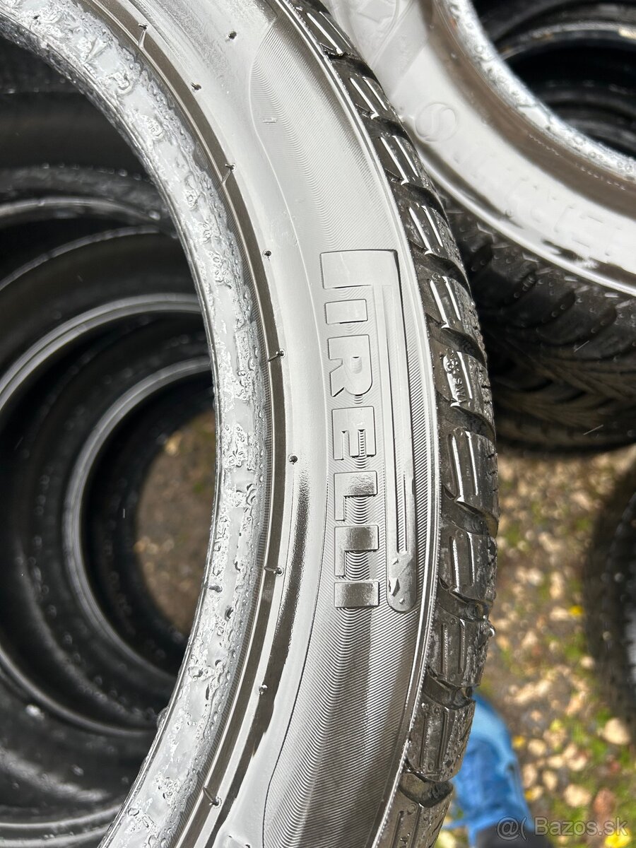 Pirelli 225/45/17”zimne - 3