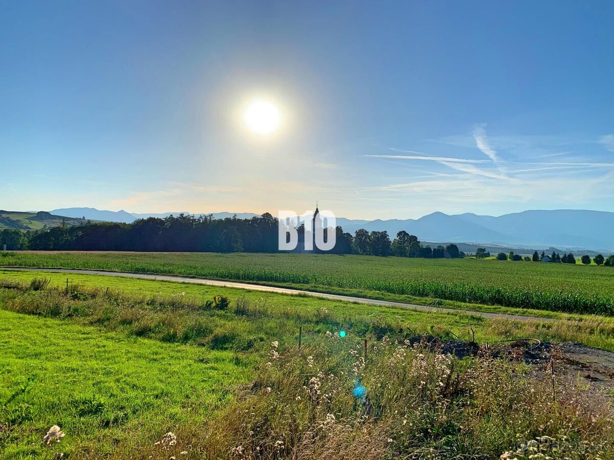 Slnečný stavebný pozemok - Necpaly - 3