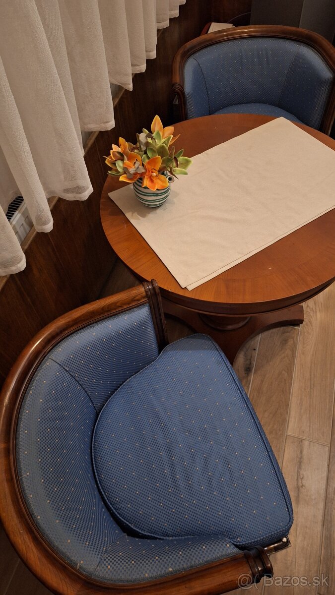 Predam dve kresla so stolikom - 3