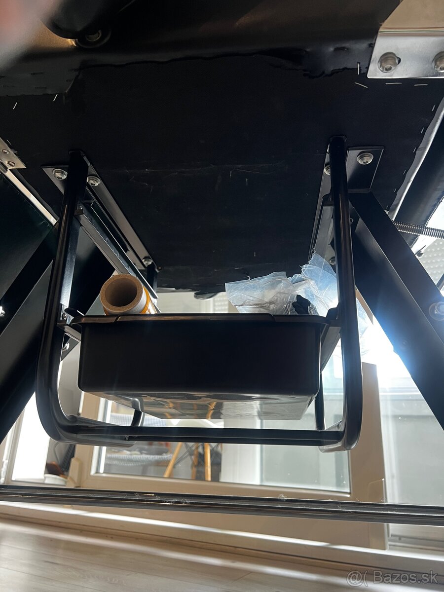 Kozmeticke/tetovacie kreslo - 3