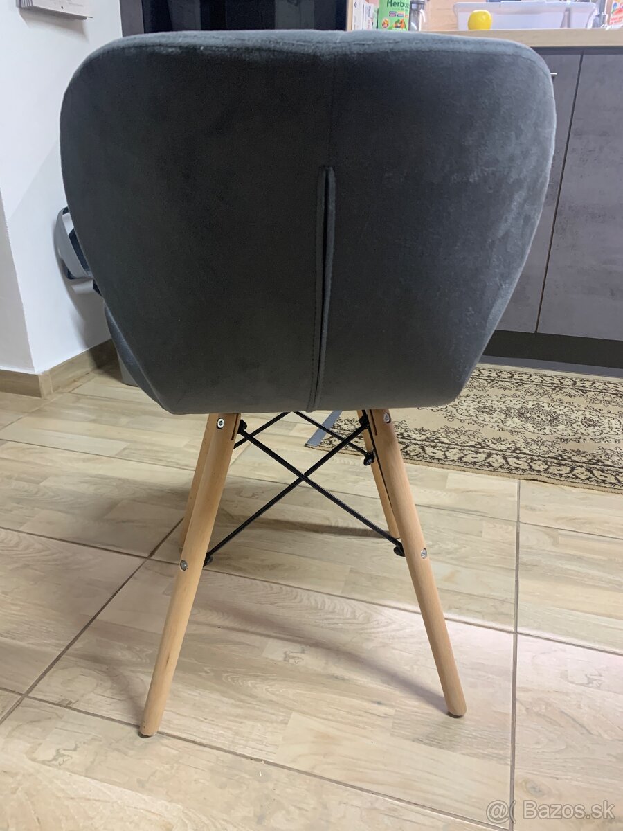 Kuchynská stolička - 3