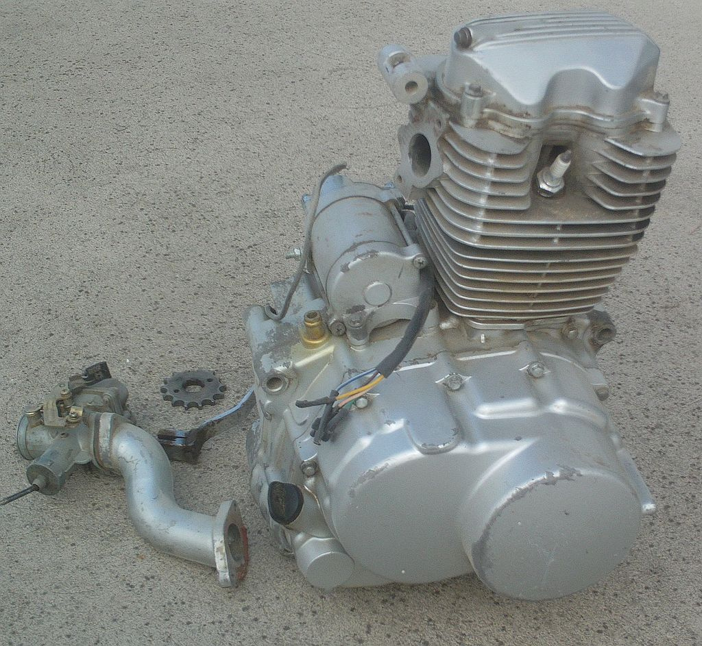 Predám motor 163FML - 3