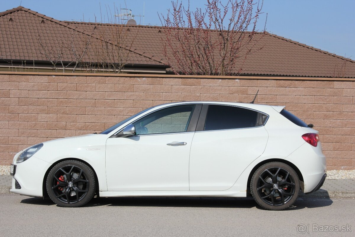 Alfa Romeo GIULIETTA 1.4 benzín - 3