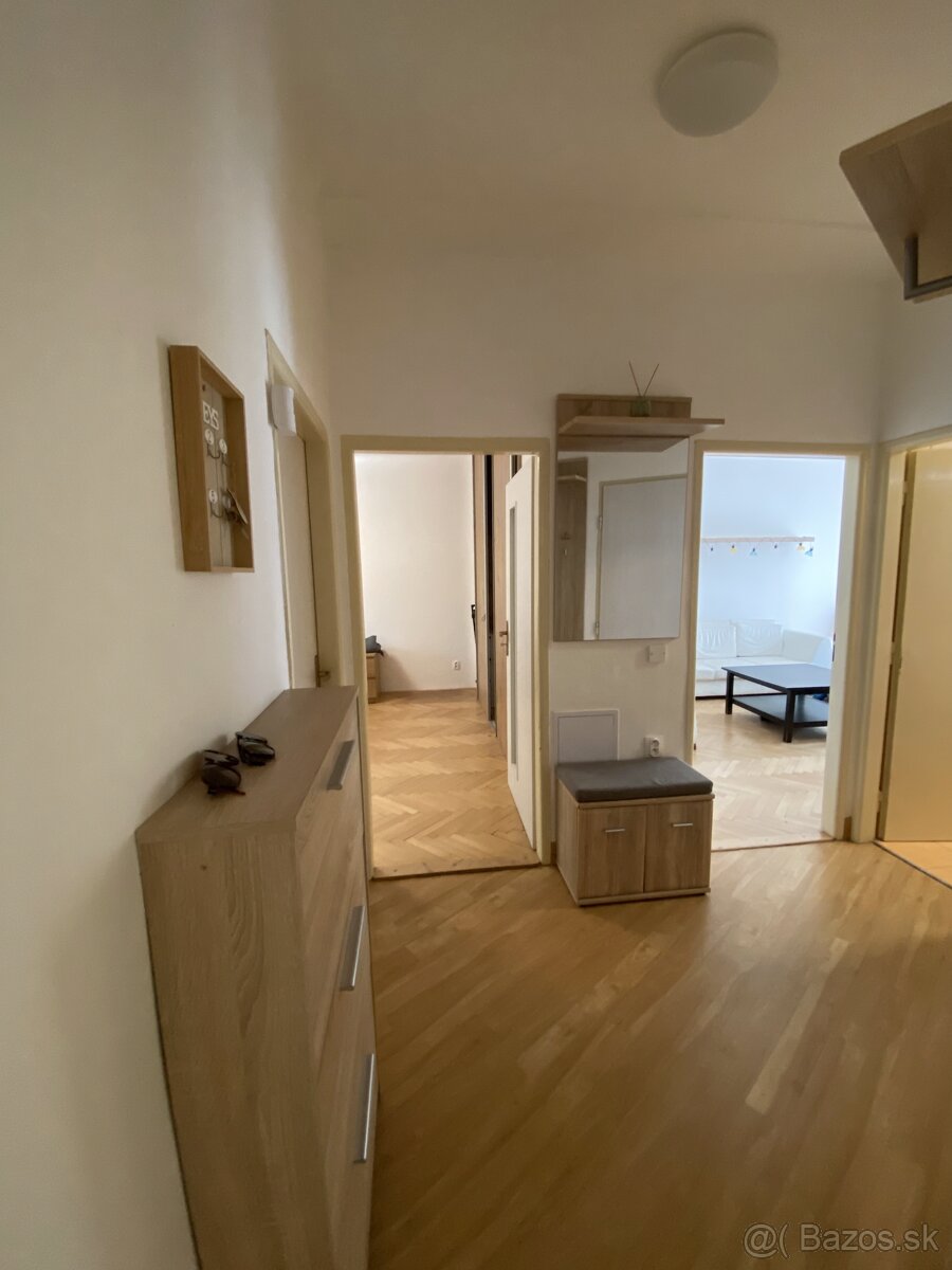 3-izbový byt v Starom meste na prenájom (Bratislava) - Widok 3