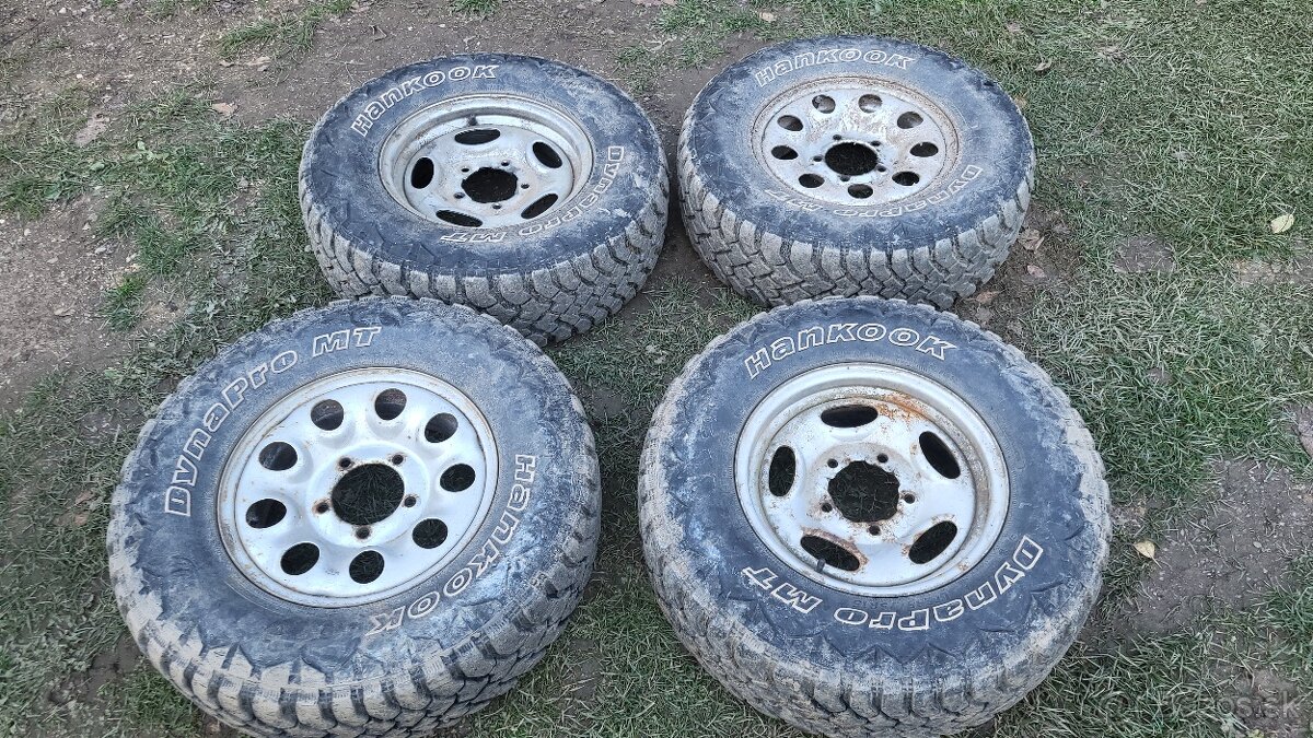 235/75R15 - 3