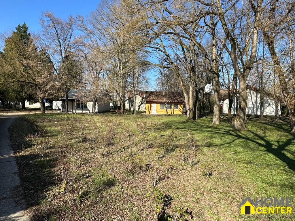 NA PREDAJ POZEMOK V AREÁLI TERMÁLNEHO KÚPALISKA PATINCE - 3