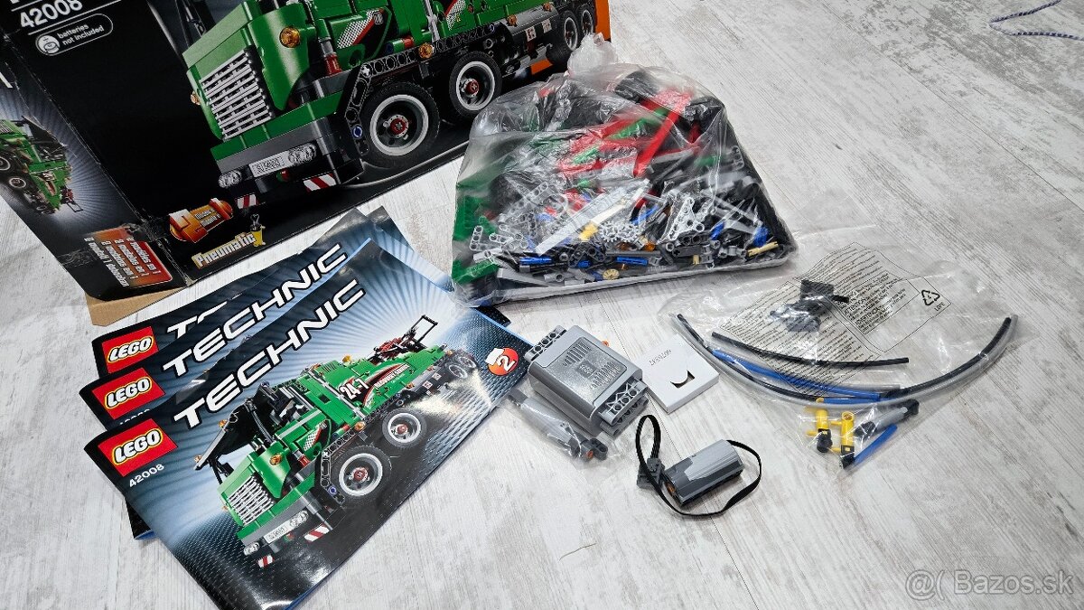 Predám LEGO Technic 42008 Pneumatický Service Truck z 2013 - 3
