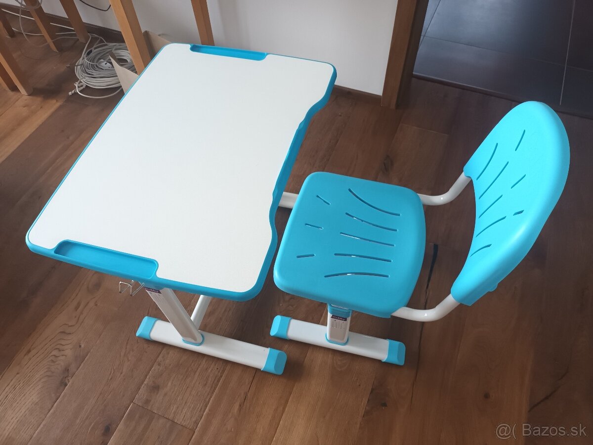 Stôl a stolička - 3