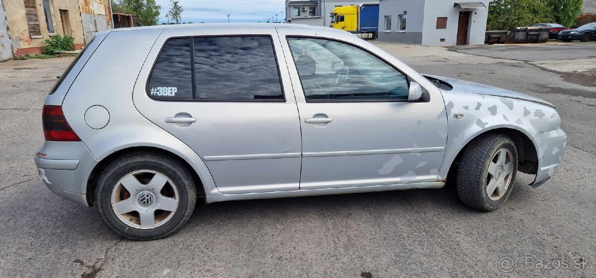 Rozpredám na diely golf 4 1.9 81kw - 3