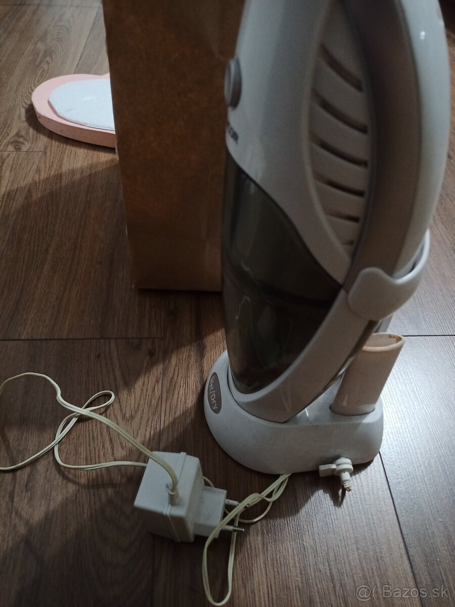 ručný vysávač Sencor SVC 220SL. - 3