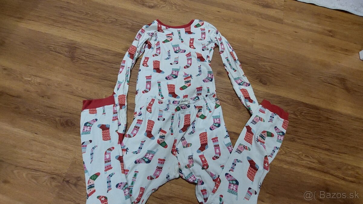 Predam vianocne pyzamo v.134/140 - 3