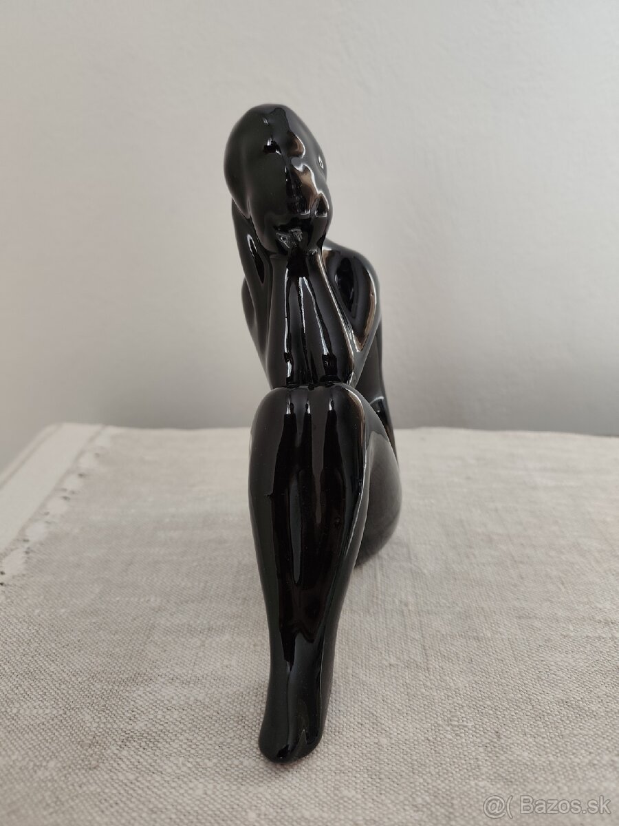 Akt žena Brusel keramická soška - 3