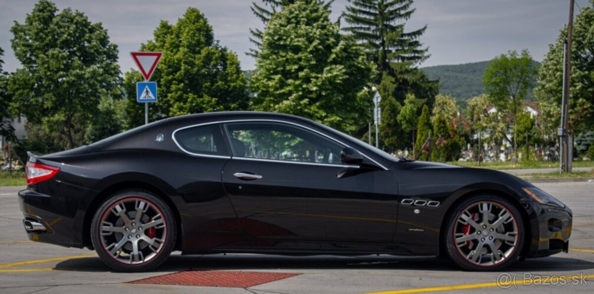Maserati GranTurismo S 4.7 V8 - 3