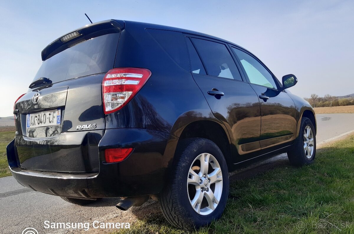 Toyota Rav - 3